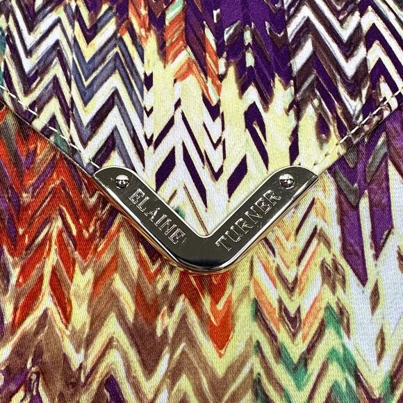 Elaine Turner Envelope Clutch Bag Abstract Chevron Zig Zag Print Gold Hardware - Picture 2 of 8